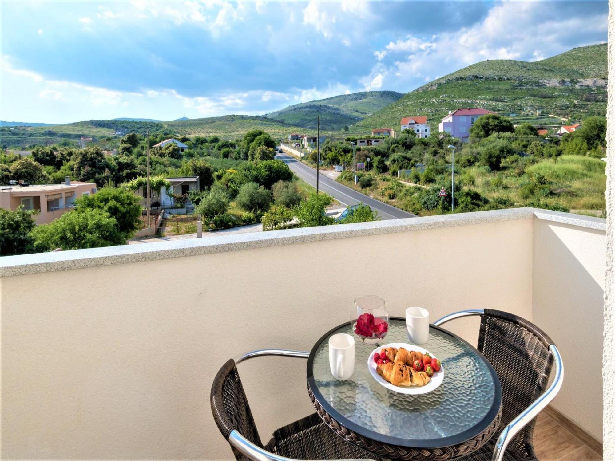 Apartmani Livaja Plano 部屋 写真
