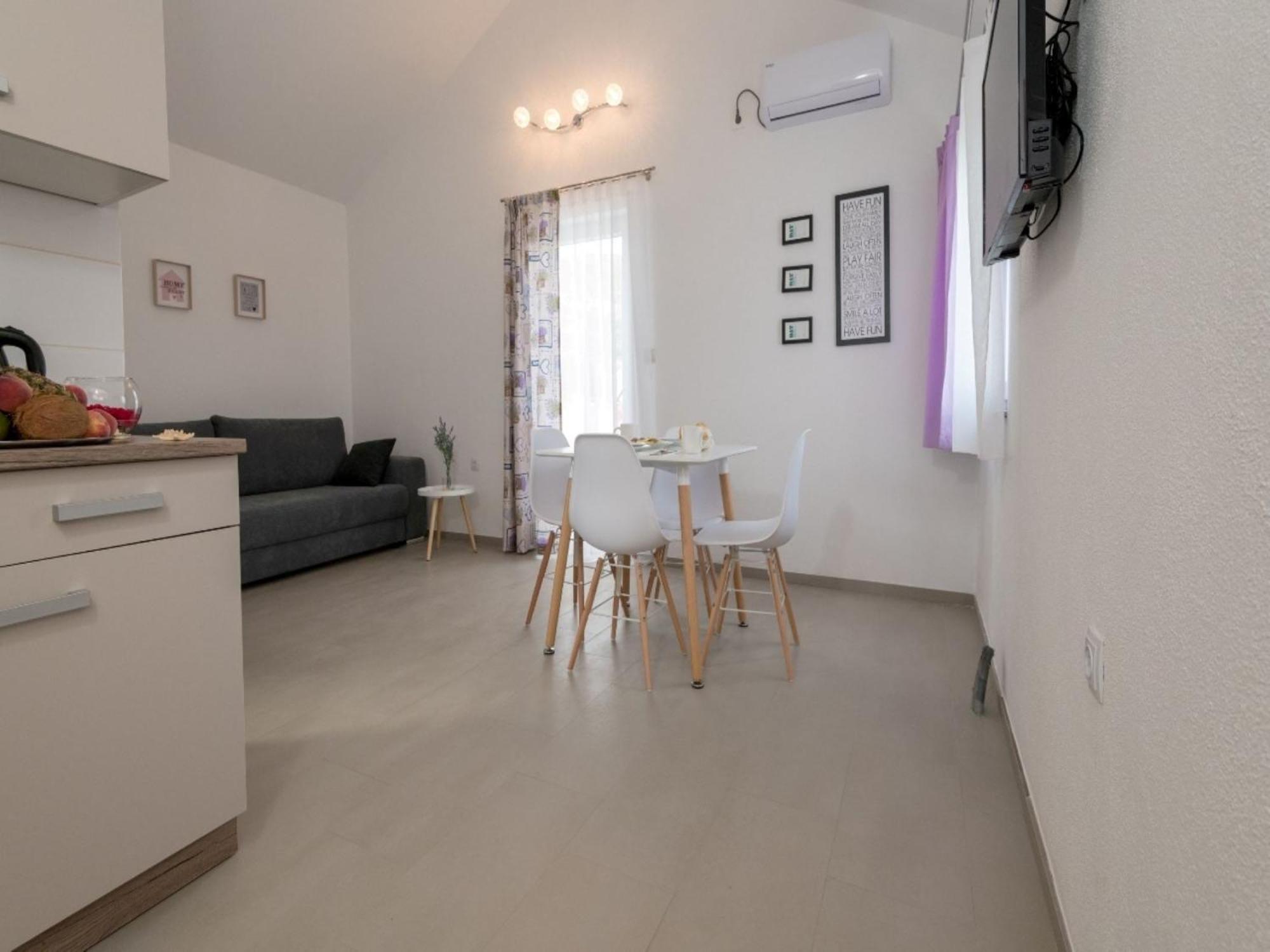 Apartmani Livaja Plano 部屋 写真